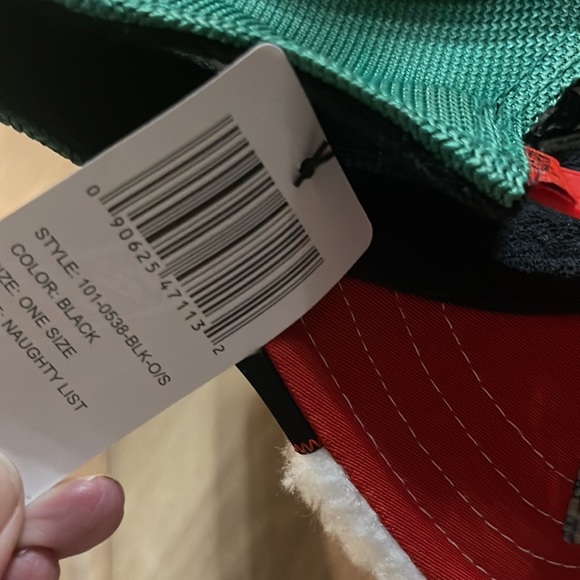 Naughty Christmas Hat - Goorin bros.  Brand new with tags - Picture 3 of 3